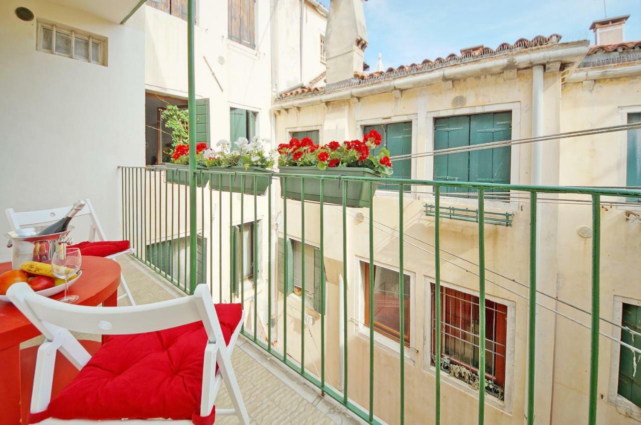 Calle Dei Fabbri Apartment Veneza Exterior foto
